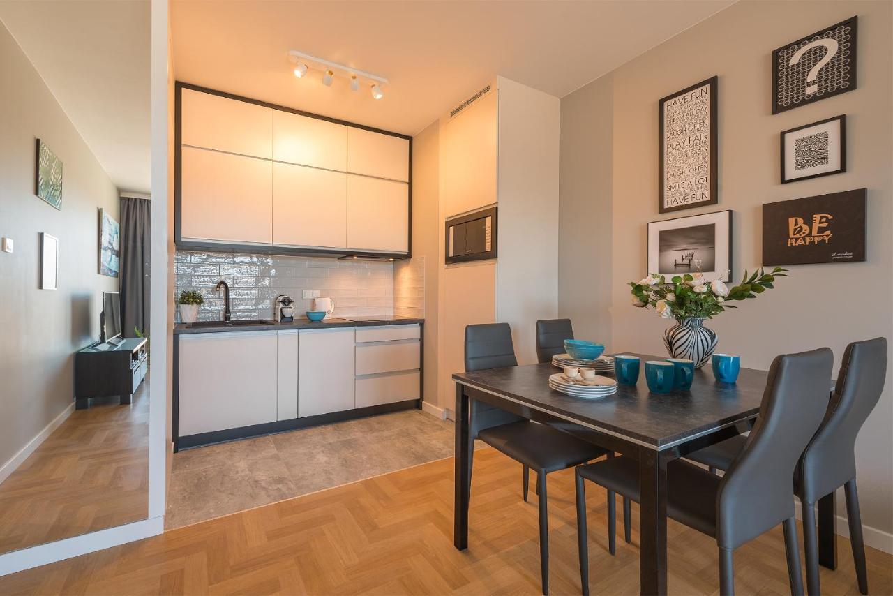 Konstruktorska P&O Serviced Apartments วอร์ซอ ภายนอก รูปภาพ